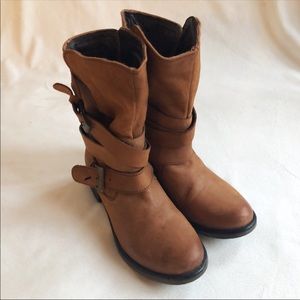 Steve Madden boots
